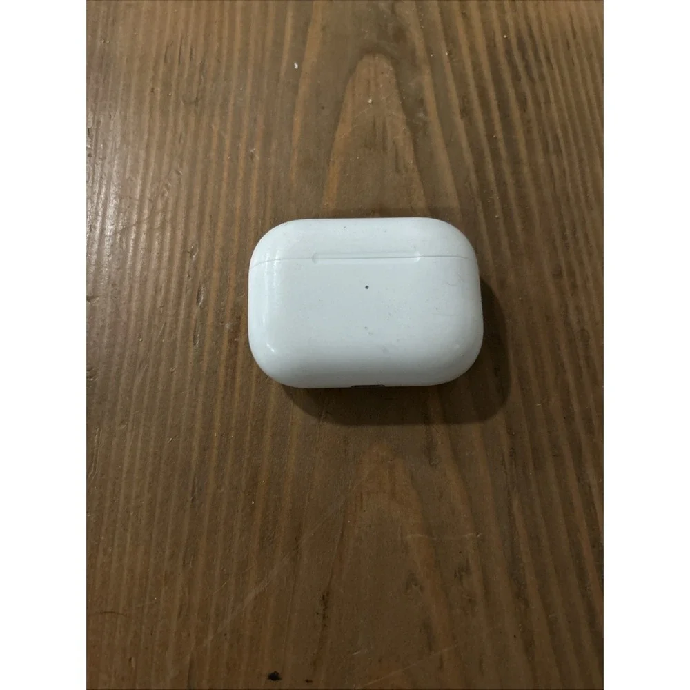 Apple‎ AirPods Pro 1st Gen Replacement Charging Case Genuine A2190
